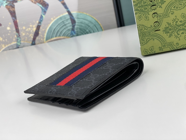 グッチ財布コピー側面デザイン